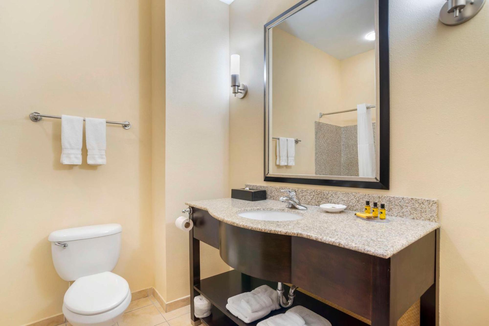 Best Western Plus Flowood Inn&Suites Extérieur photo