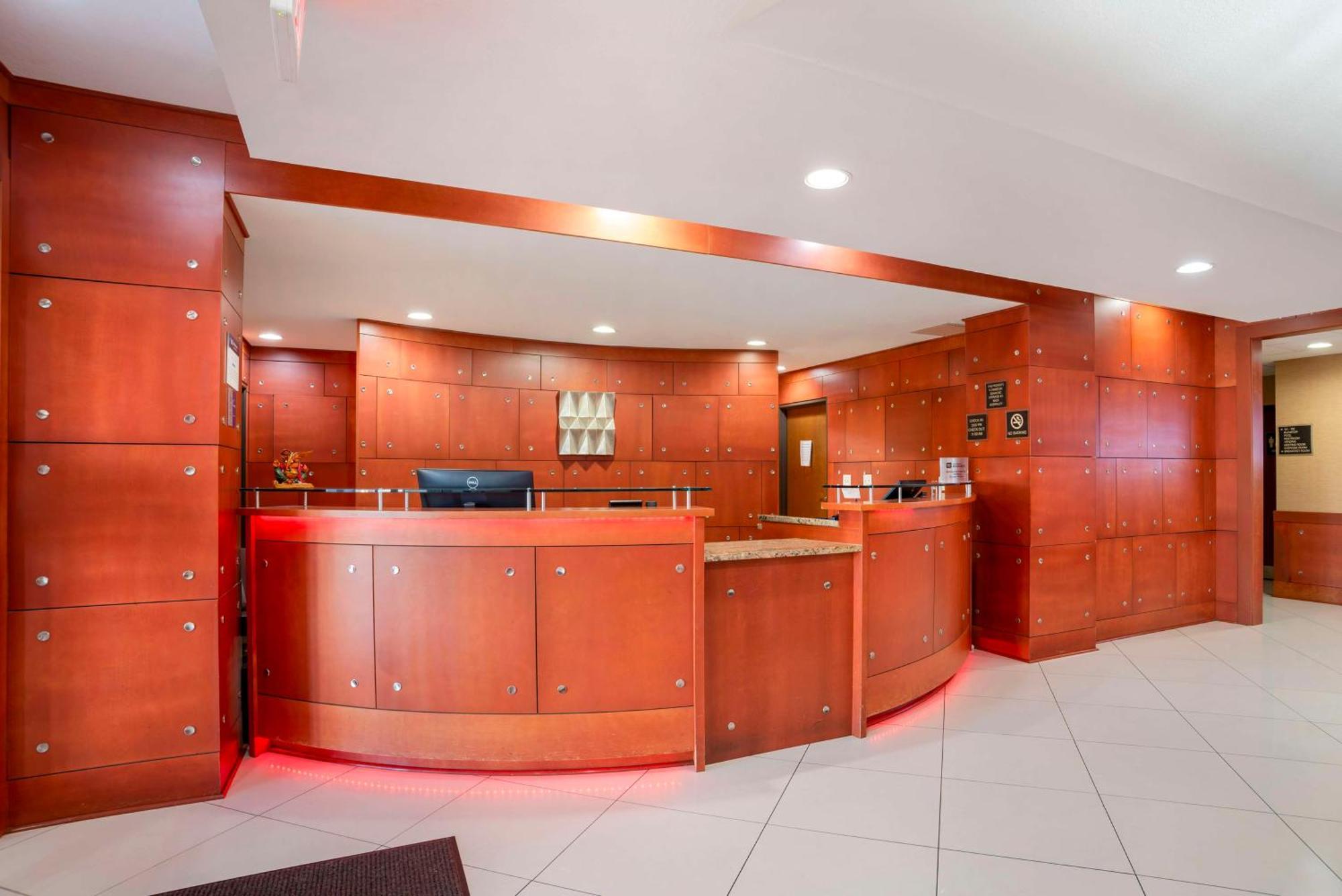 Best Western Plus Flowood Inn&Suites Extérieur photo